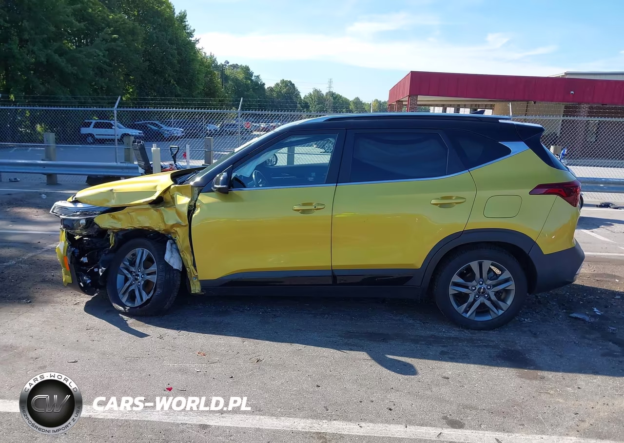 2023 Kia Seltos S VIN:KNDEU2AA4P7396142 - 13