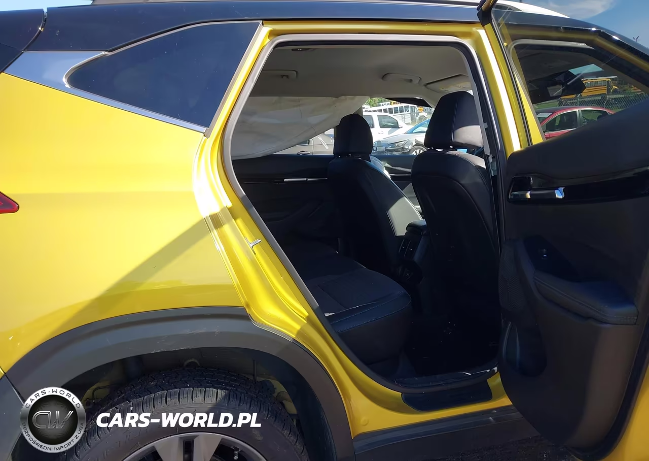 2023 Kia Seltos S VIN:KNDEU2AA4P7396142 - 8