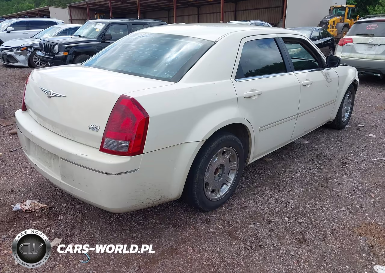2006 Chrysler 300 Touring VIN:2C3KA53G26H194292 - 4