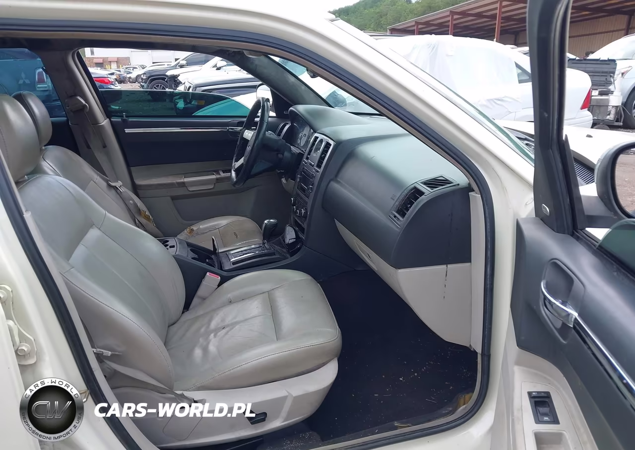 2006 Chrysler 300 Touring VIN:2C3KA53G26H194292 - 5