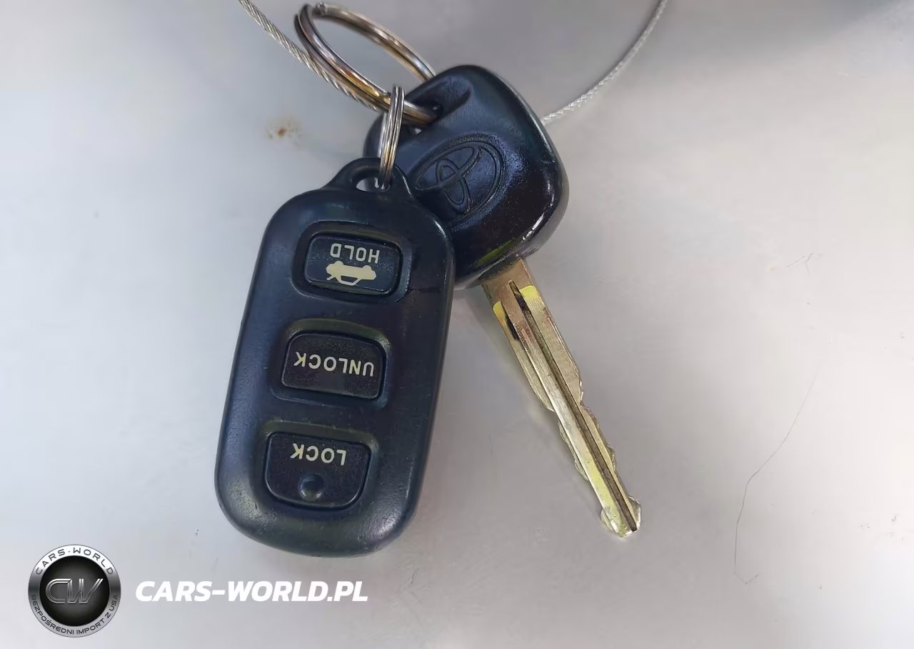 2004 Toyota Camry Xle VIN:4T1BE32KX4U891967 - 11