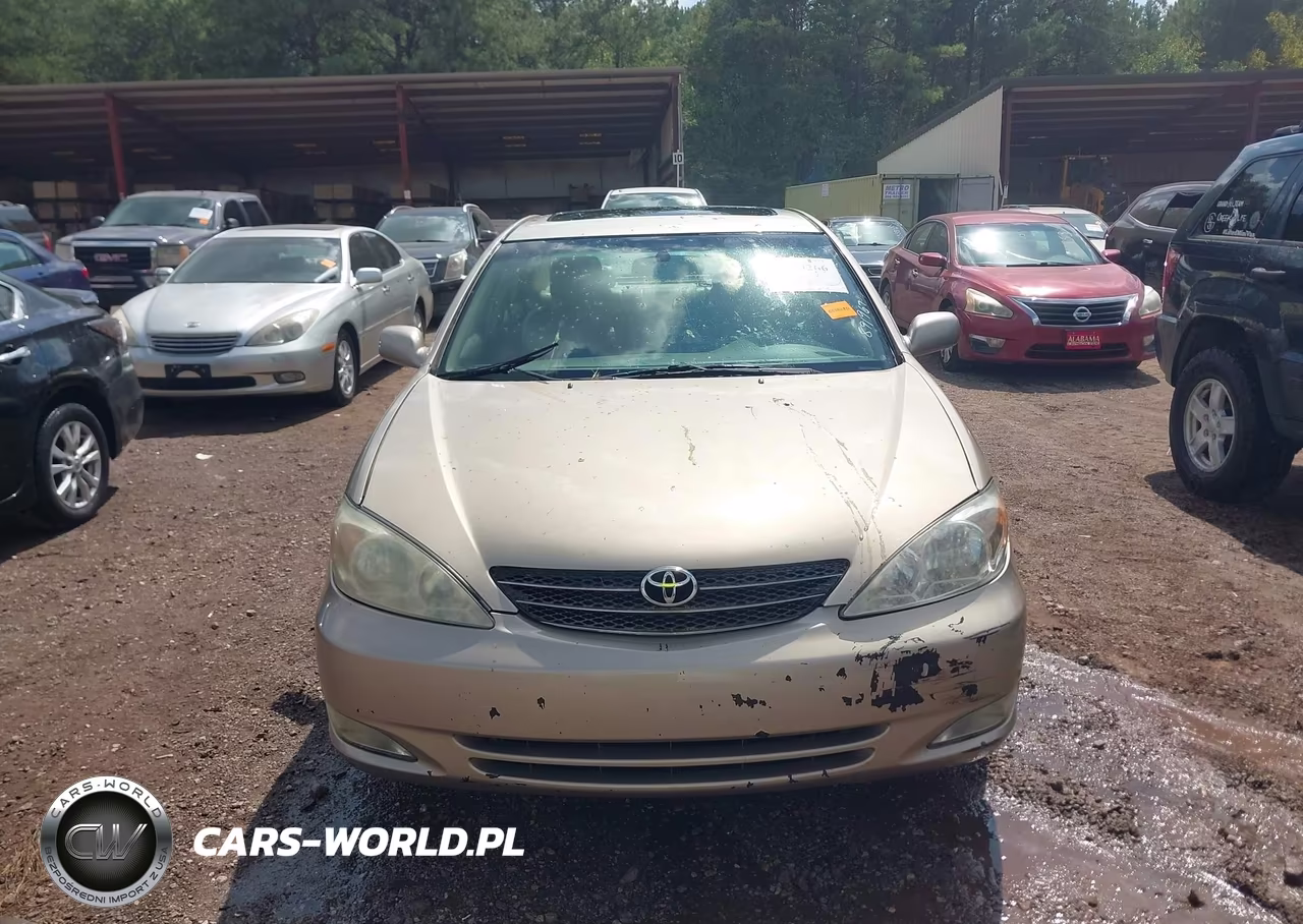 2004 Toyota Camry Xle VIN:4T1BE32KX4U891967 - 13