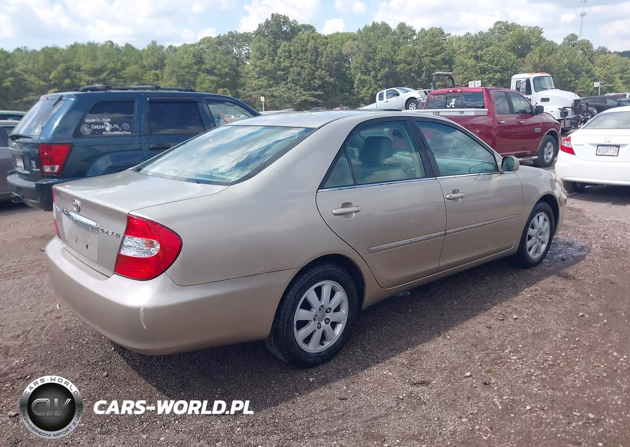 2004 Toyota Camry Xle VIN:4T1BE32KX4U891967 - 4