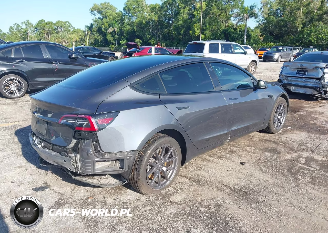 2023 Tesla Model 3 Rear-Wheel Drive VIN:5YJ3E1EA4PF447836 - 4