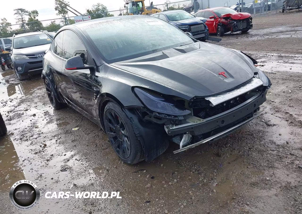 2024 Tesla Model Y Long Range Dual Motor All-Wheel Drive