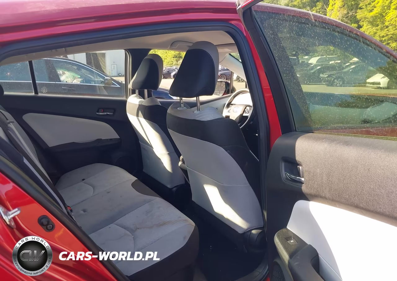 2016 Toyota Prius Two Eco VIN:JTDKARFU2G3521279 - 8