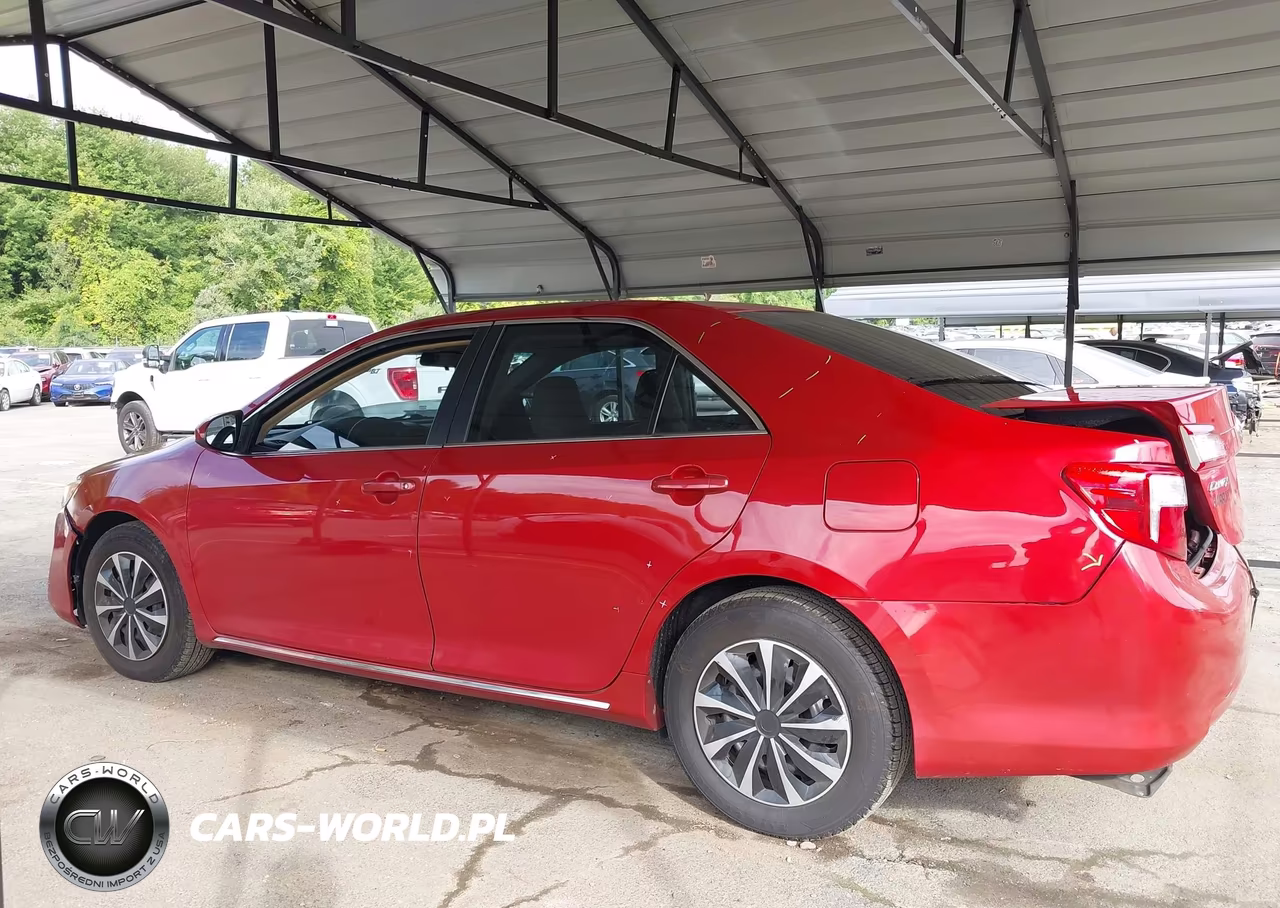 2014 Toyota Camry Le VIN:4T4BF1FK0ER427492 - 15