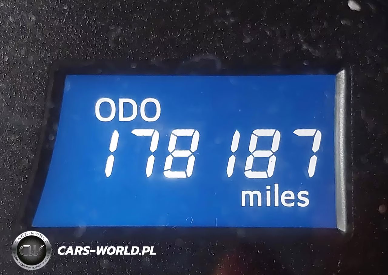 2014 Toyota Camry Le VIN:4T4BF1FK0ER427492 - 16