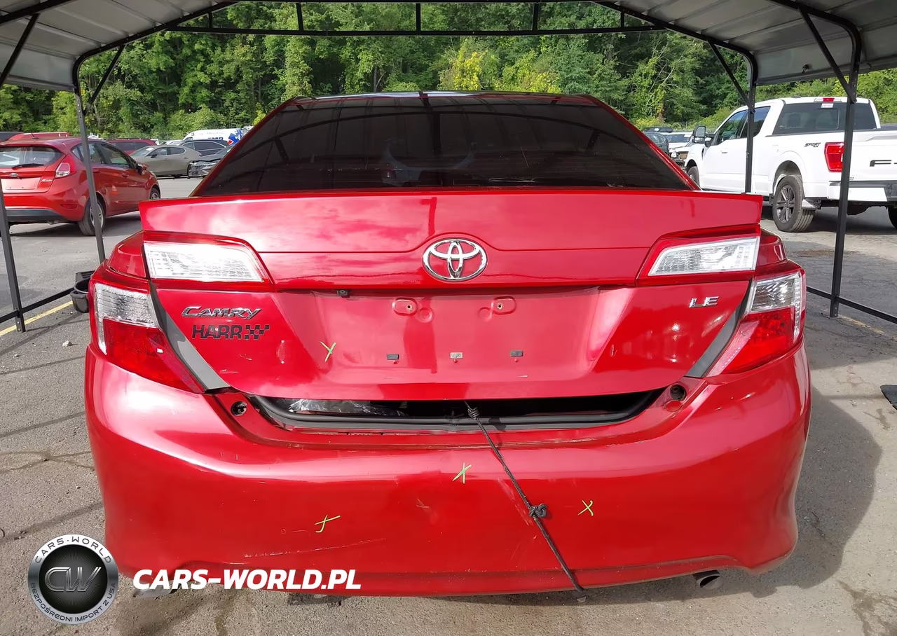 2014 Toyota Camry Le VIN:4T4BF1FK0ER427492 - 17