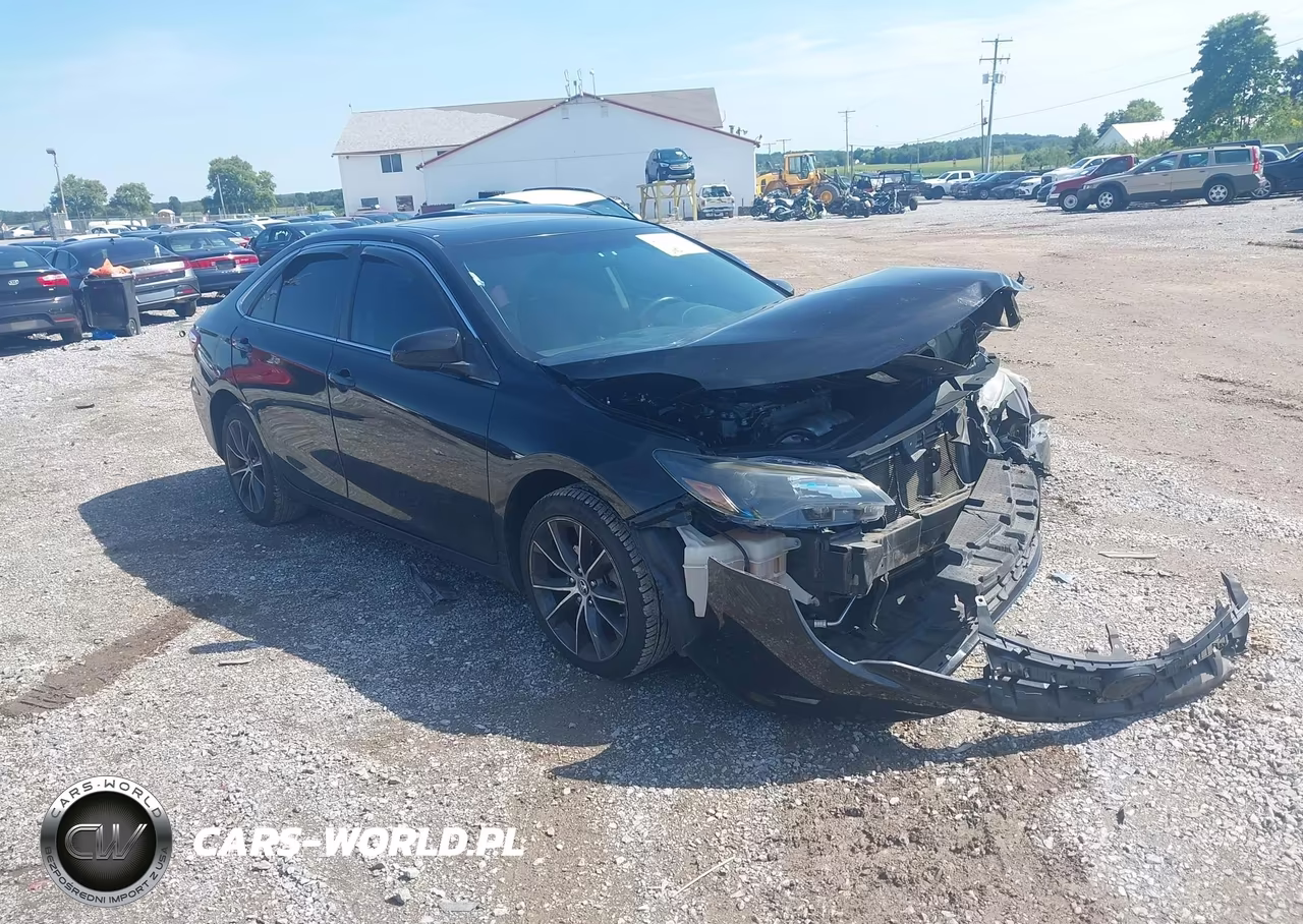 2015 Toyota Camry Xse – zdjęcie 1 z 16