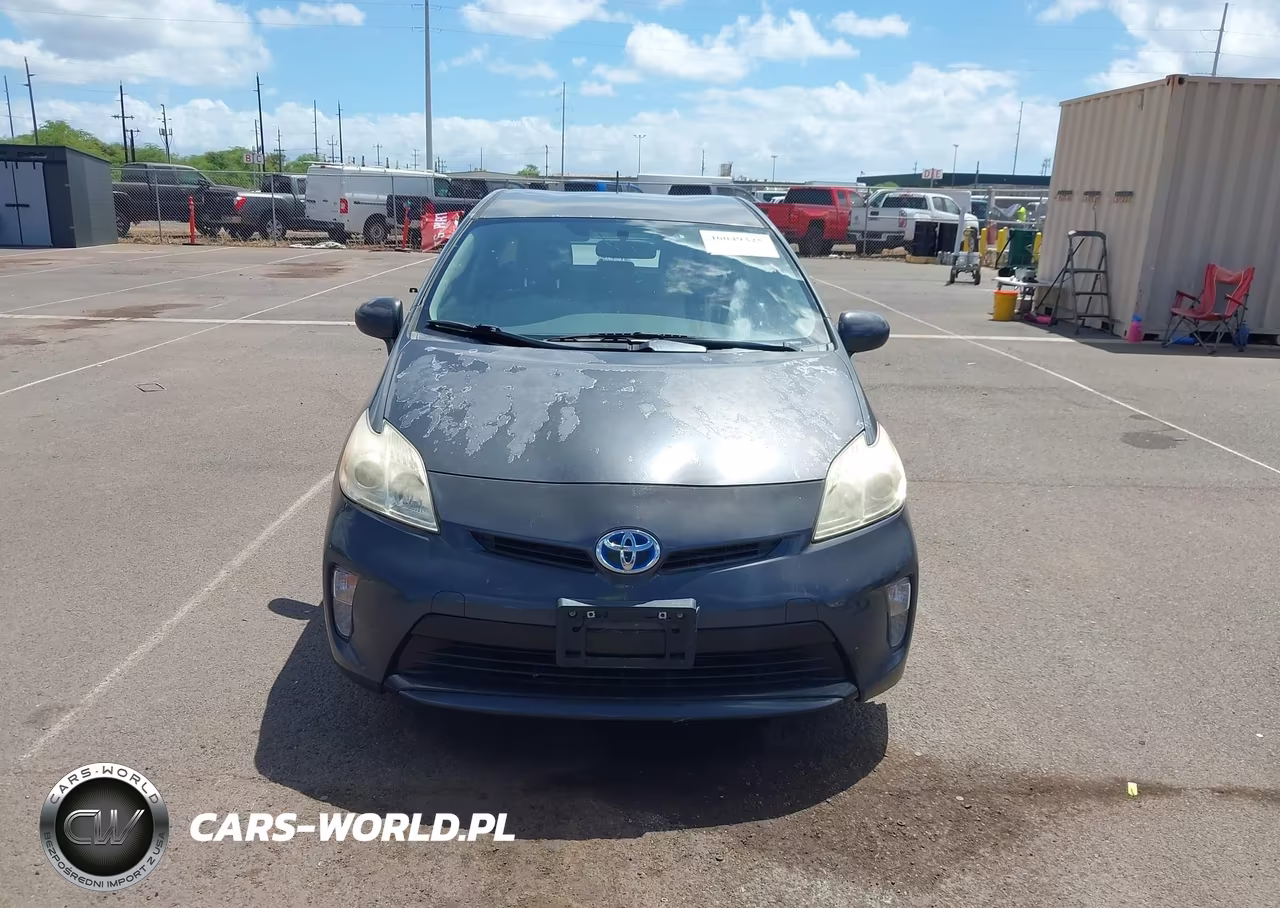 2014 Toyota Prius Three VIN:JTDKN3DUXE0371358 - 6