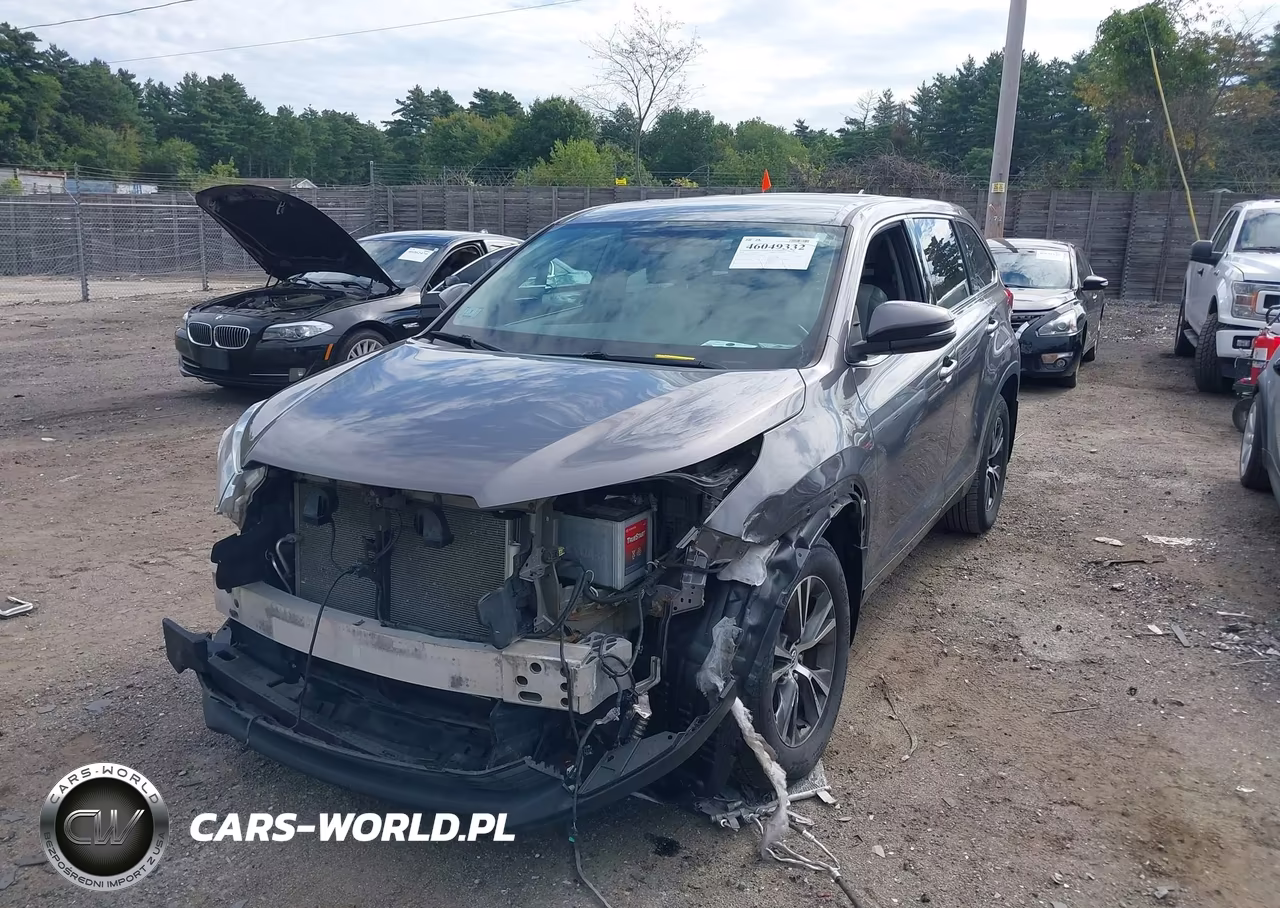 2018 Toyota Highlander Le Plus VIN:5TDBZRFH2JS866295 - 2