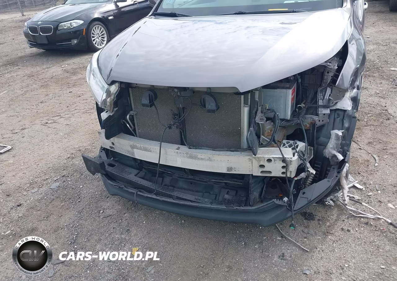 2018 Toyota Highlander Le Plus VIN:5TDBZRFH2JS866295 - 6