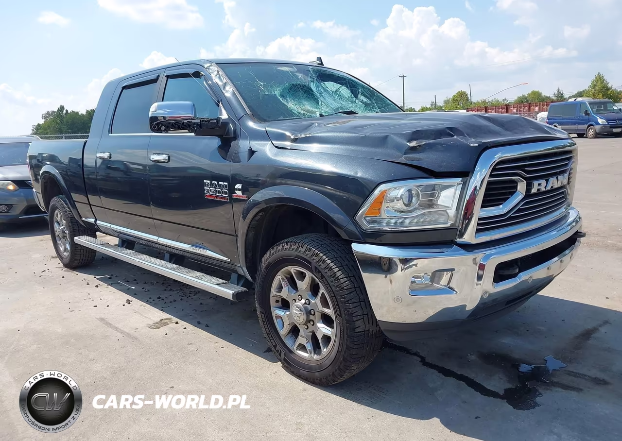 2017 Ram 3500 Limited 4X4 6'4 Box VIN:3C63R3NL9HG723593 - 1
