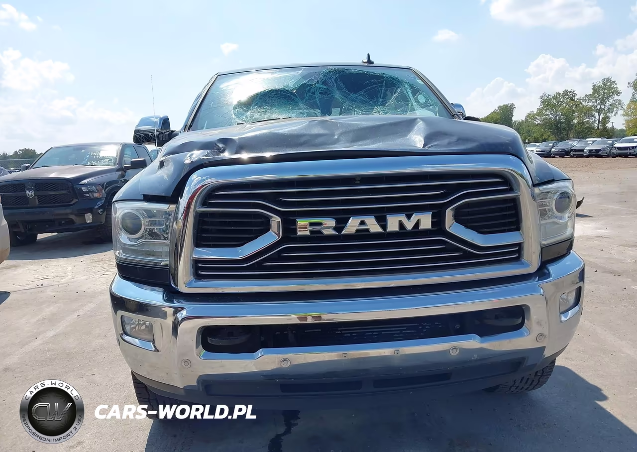 2017 Ram 3500 Limited 4X4 6'4 Box VIN:3C63R3NL9HG723593 - 12
