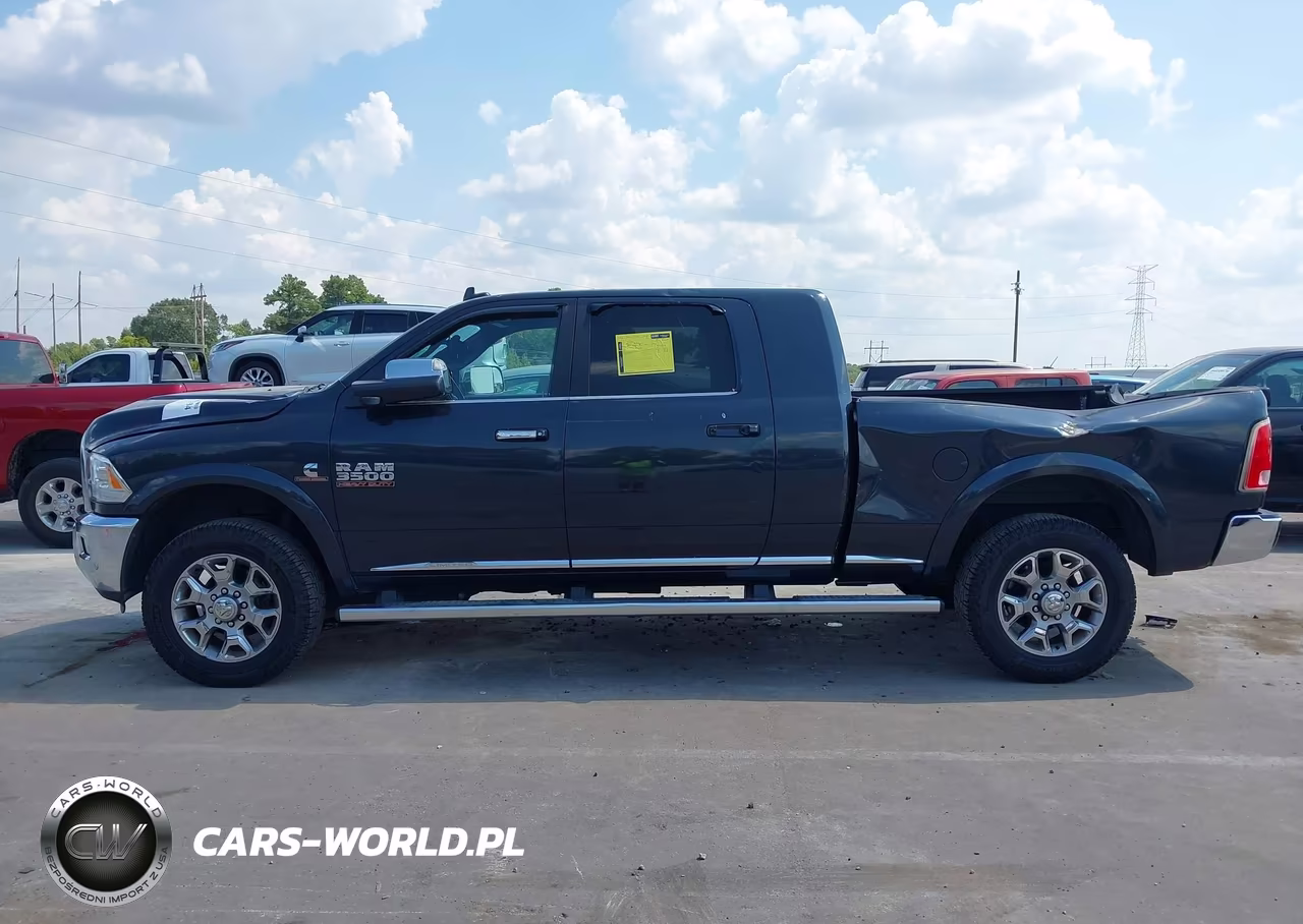 2017 Ram 3500 Limited 4X4 6'4 Box VIN:3C63R3NL9HG723593 - 14