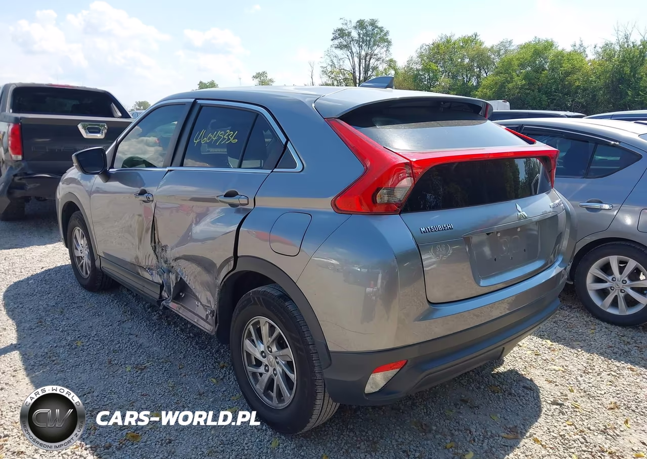 2018 Mitsubishi Eclipse Cross Es VIN:JA4AT3AA8JZ062421 - 3