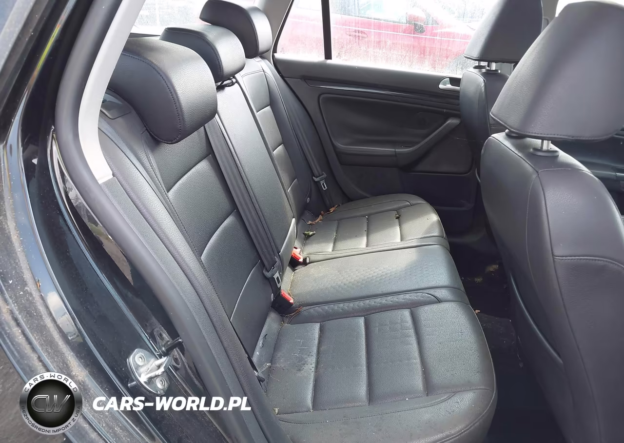 2010 Volkswagen Jetta Tdi VIN:3VWTL7AJ2AM635012 - 8
