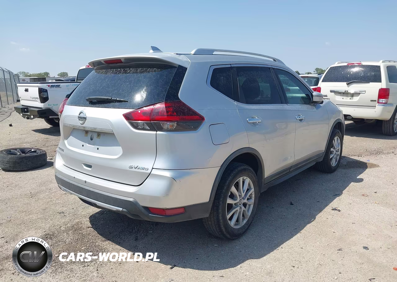 2018 Nissan Rogue Sv VIN:KNMAT2MV4JP522717 - 4