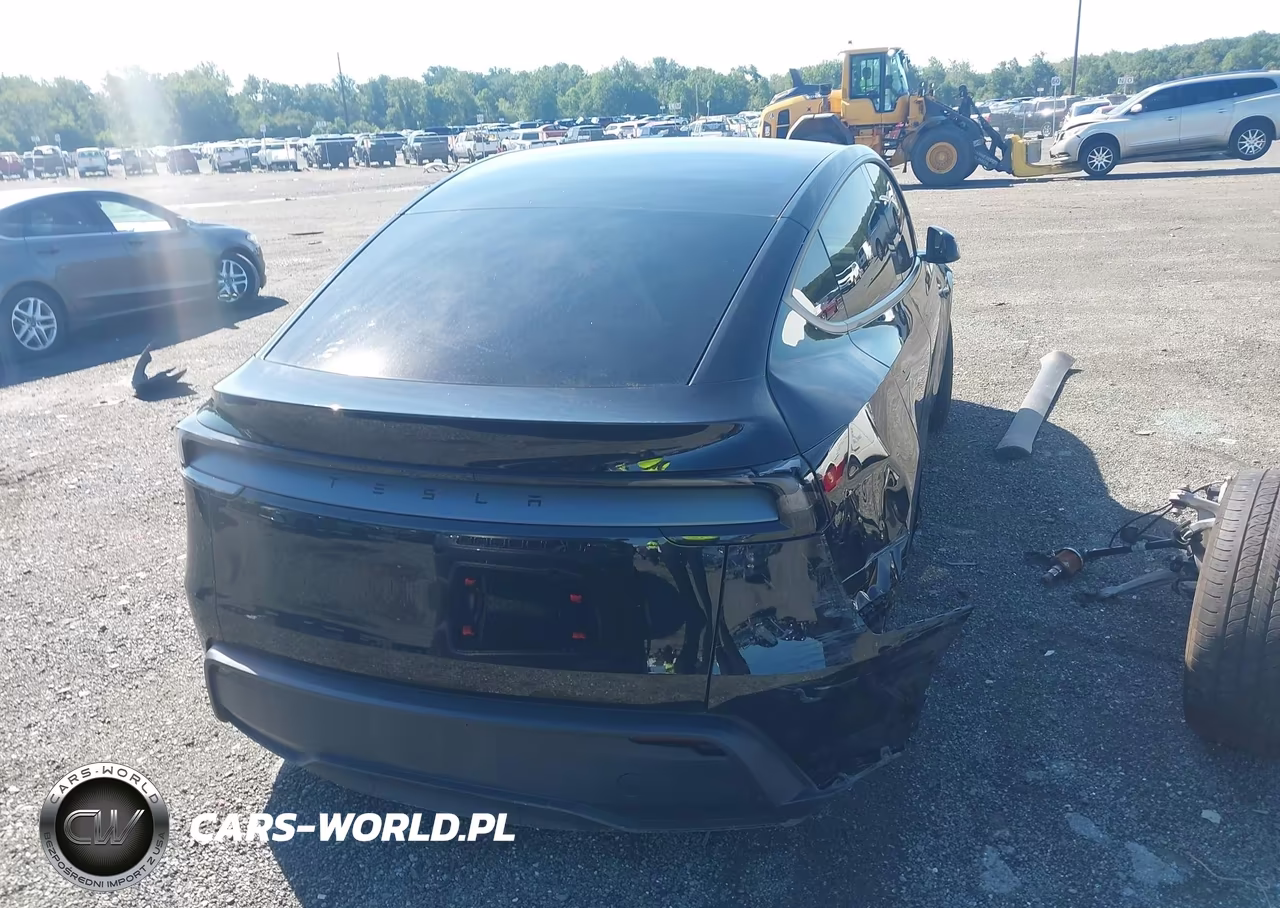 2026 Tesla Model Y Premium Rear-Wheel Drive-Rear-Wheel Drive VIN:7SAYGDED1TF433594 - 15