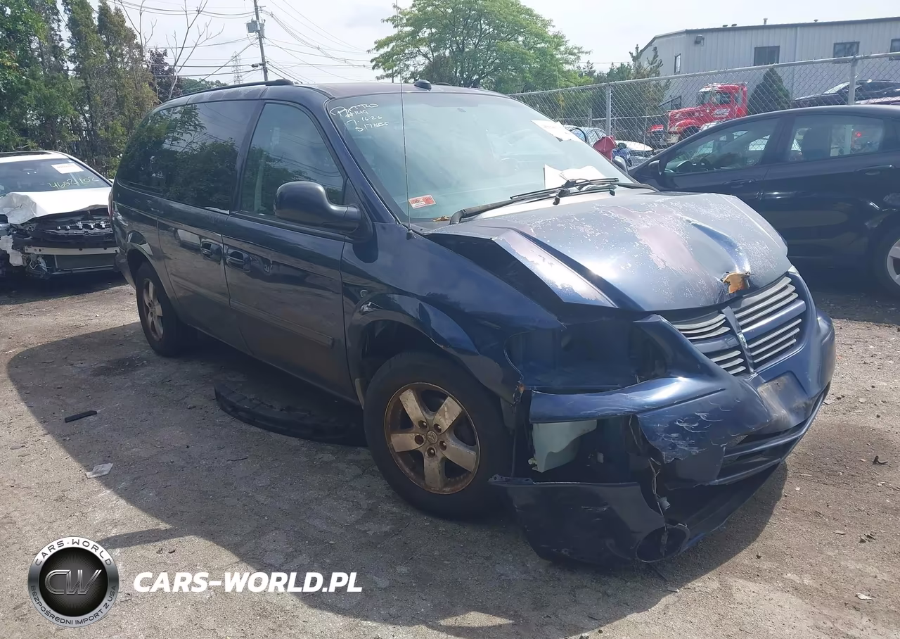 2005 Dodge Grand Caravan Sxt VIN:2D4GP44L35R380540 - 1