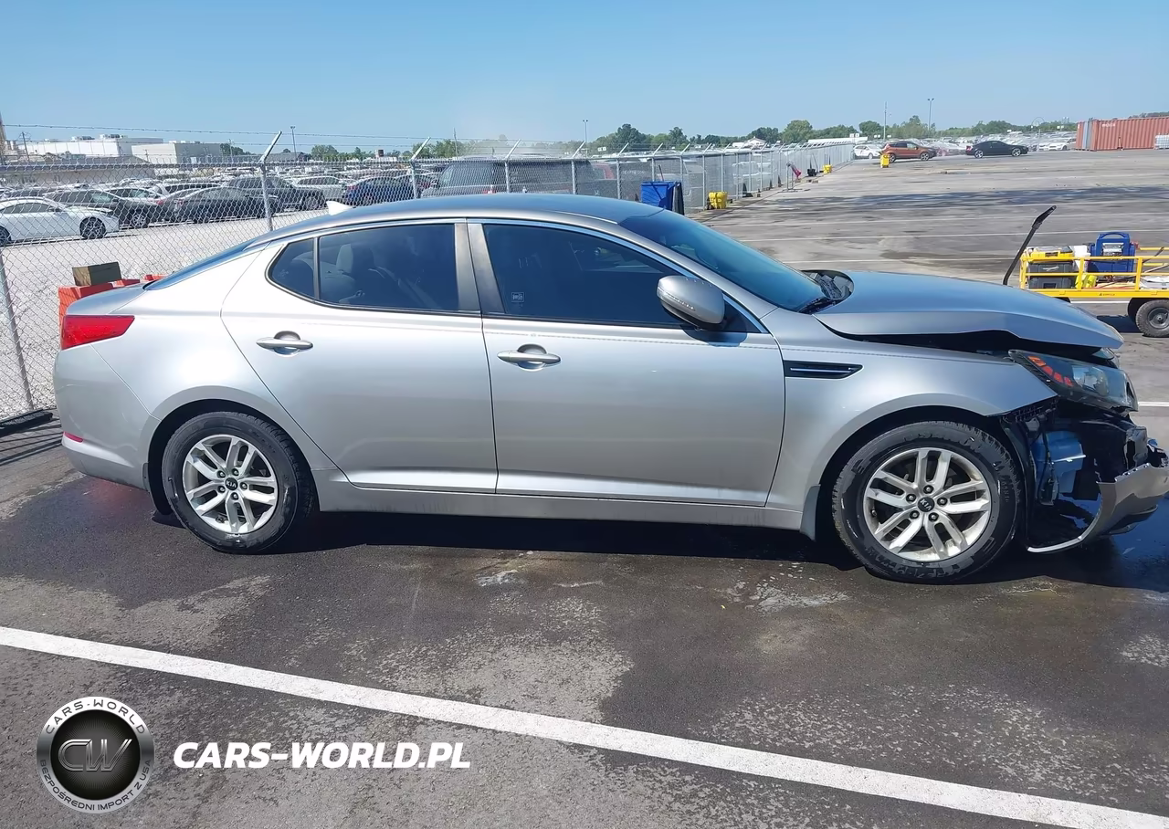 2011 Kia Optima Lx VIN:KNAGM4A73B5109870 - 13