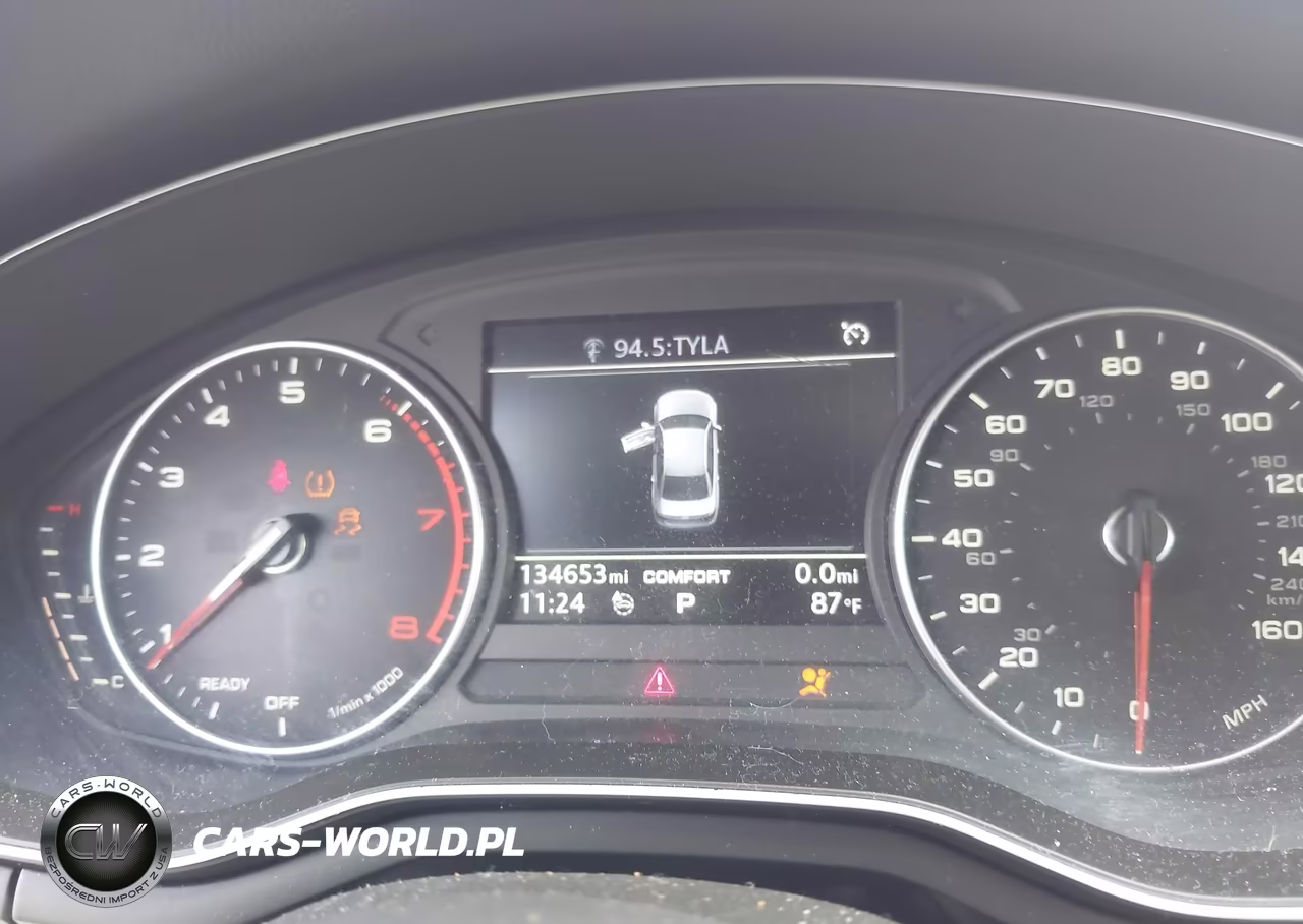 2017 Audi A4 Premium VIN:WAUGNAF47HN015896 - 7