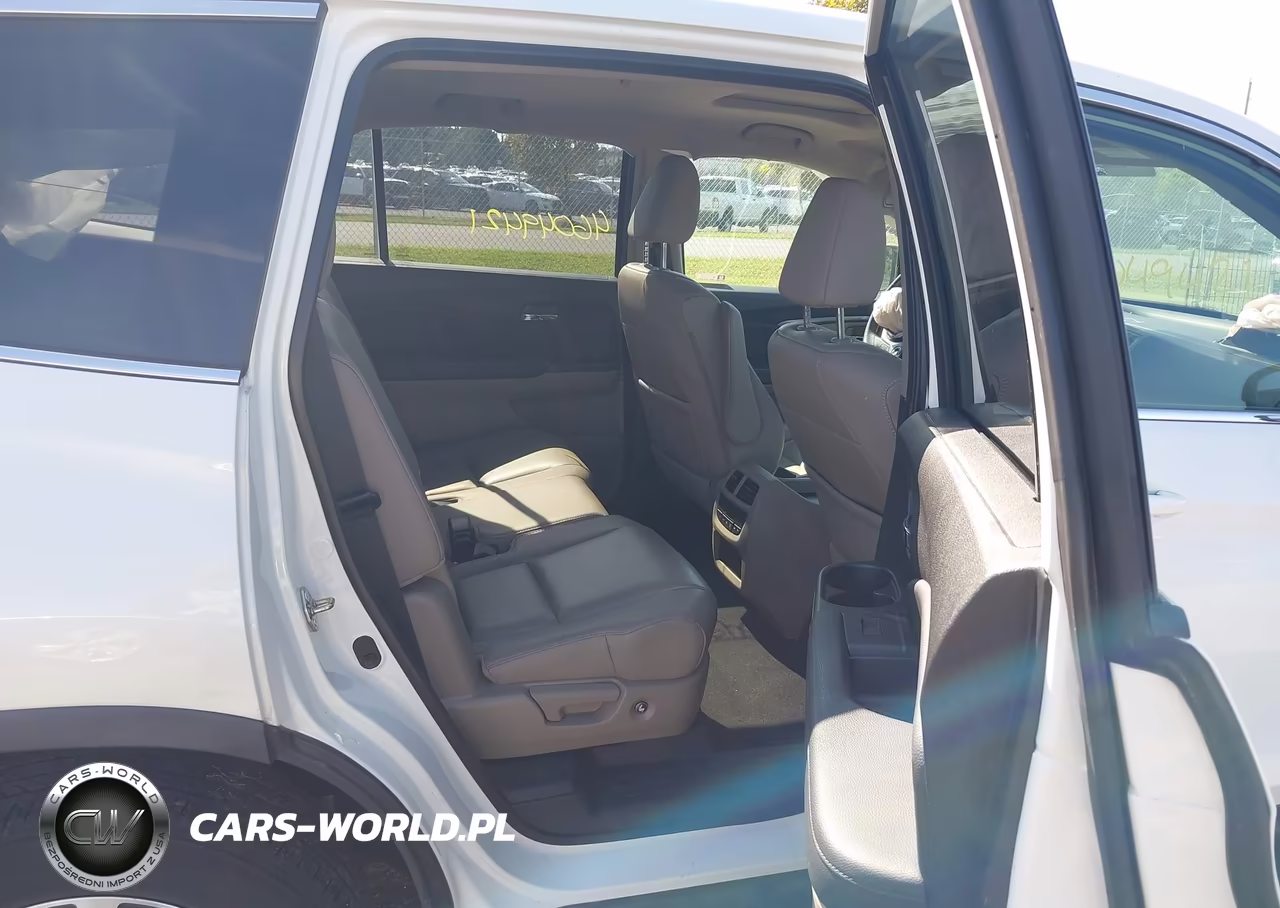 2018 Honda Pilot Ex-L VIN:5FNYF6H57JB055116 - 8