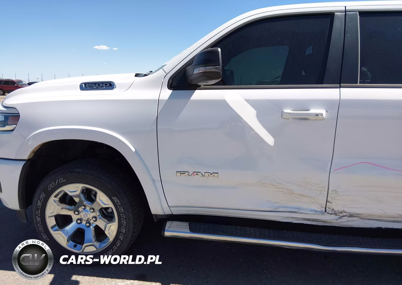2025 Ram 1500 Big Horn 4X4 5'7 Box VIN:1C6SRFFP3SN528196 - 17