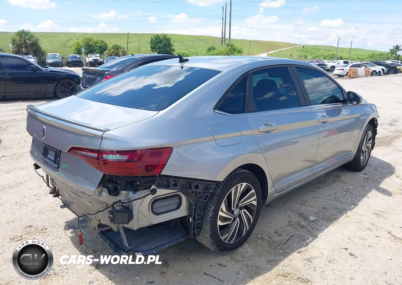 2020 Volkswagen Jetta 1.4T Sel VIN:3VWEB7BUXLM024992 - 4