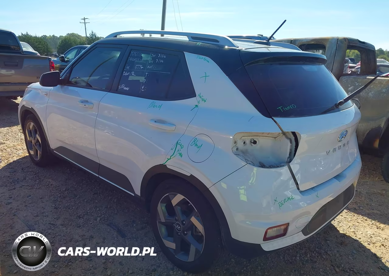 2023 Hyundai Venue Limited VIN:KMHRC8A34PU219015 - 3