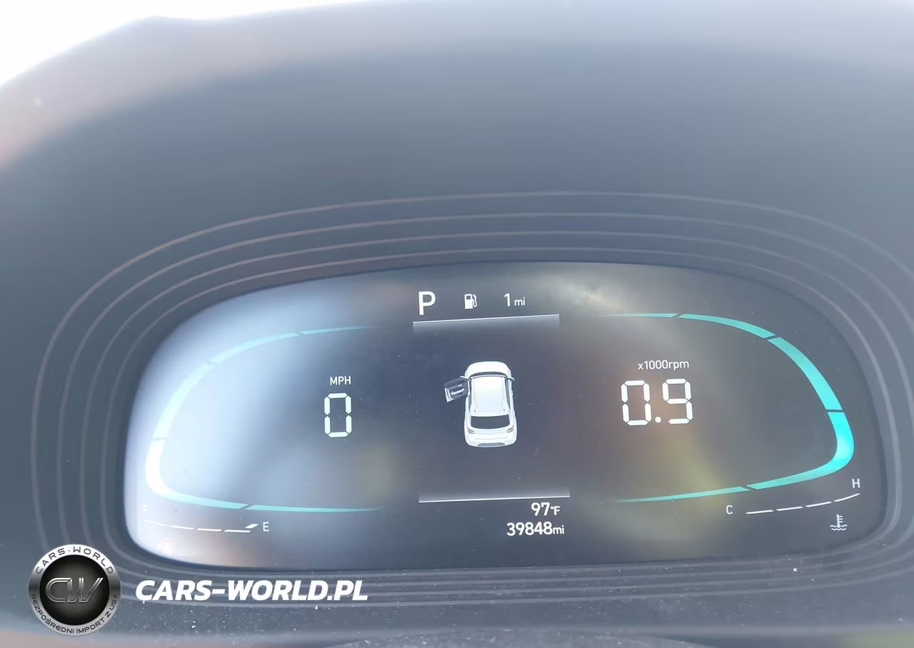 2023 Hyundai Venue Limited VIN:KMHRC8A34PU219015 - 7