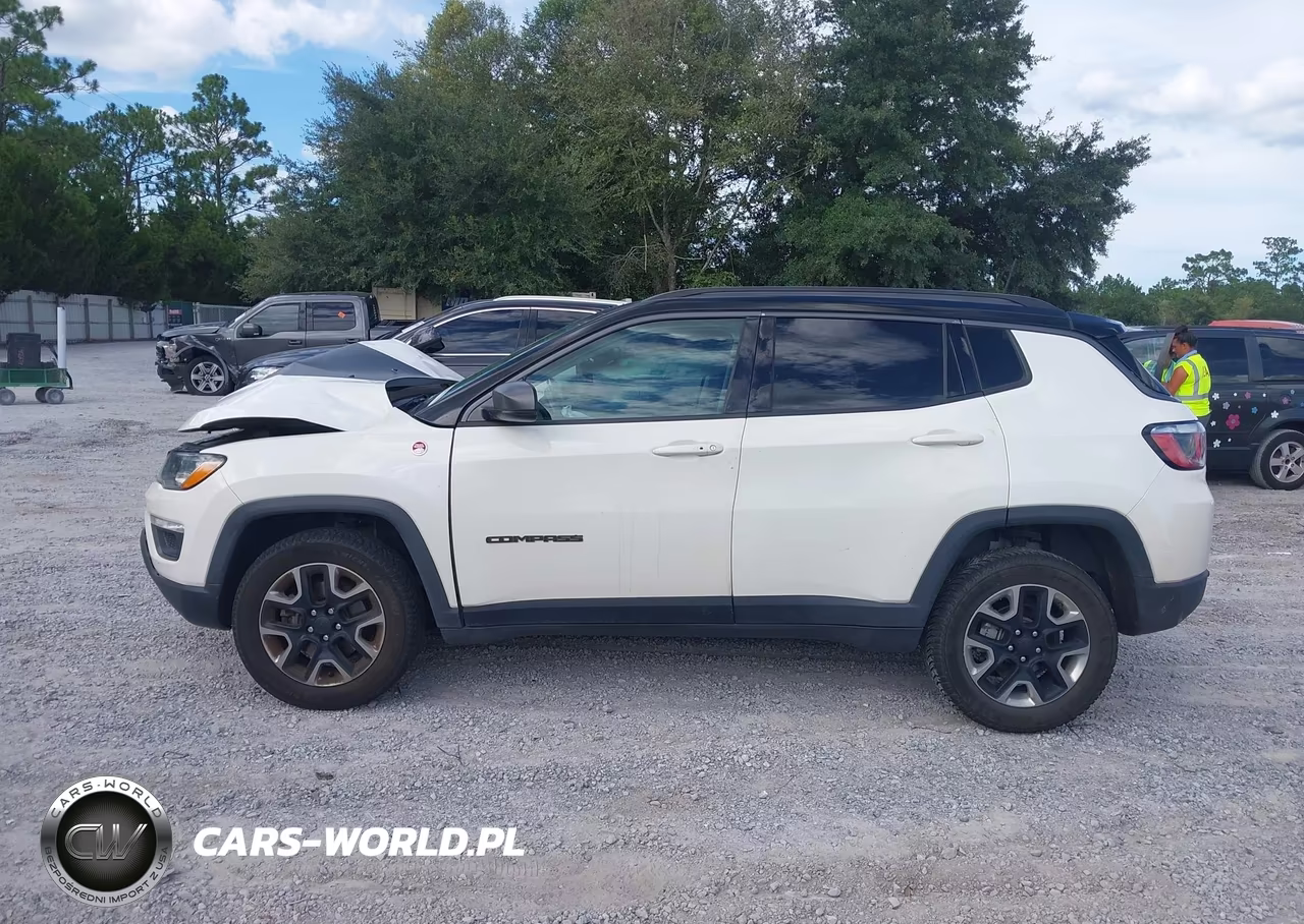 2018 Jeep Compass Trailhawk 4X4 VIN:3C4NJDDB0JT315276 - 14