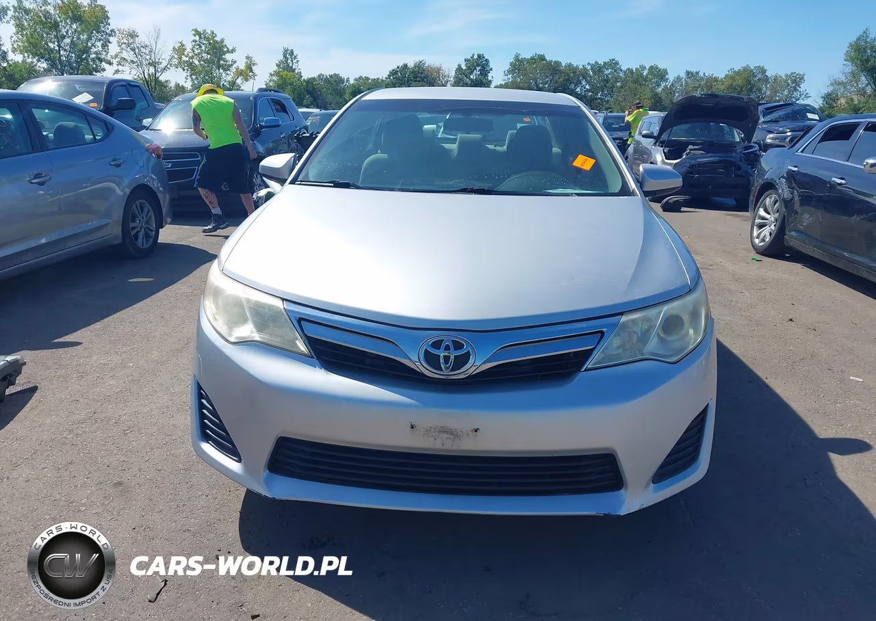 2013 Toyota Camry Le VIN:4T1BF1FK8DU231325 - 12