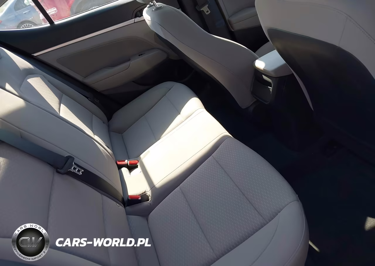 2020 Hyundai Elantra Value Edition VIN:5NPD84LF2LH617280 - 8
