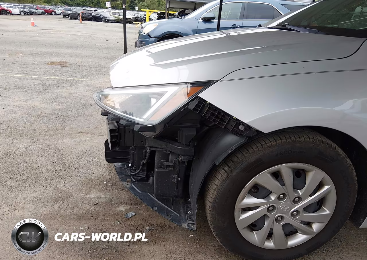 2019 Hyundai Elantra Se VIN:KMHD74LF9KU792676 - 18