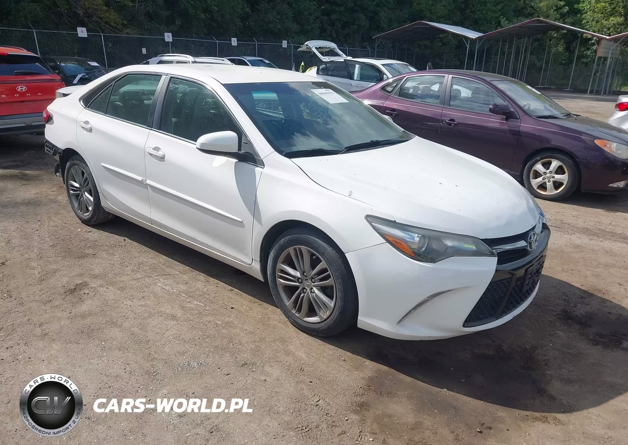 2016 Toyota Camry Se – zdjęcie 1 z 16