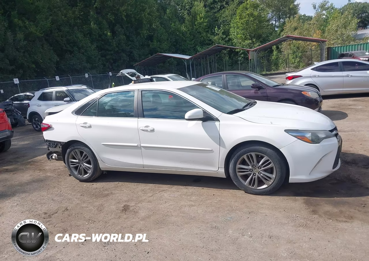 2016 Toyota Camry Se VIN:4T1BF1FK1GU151112 - 13