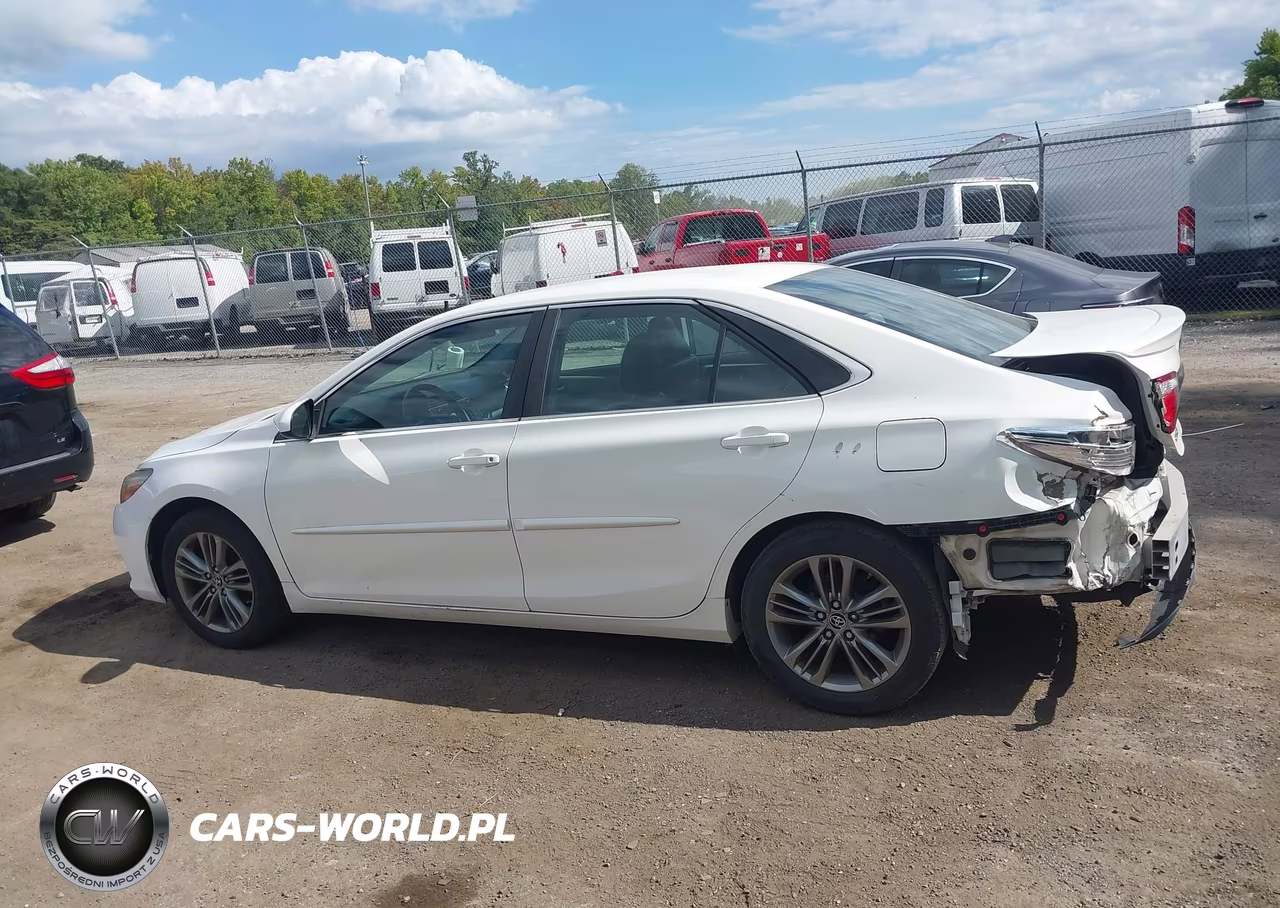 2016 Toyota Camry Se VIN:4T1BF1FK1GU151112 - 14