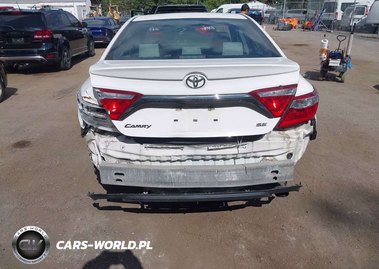 2016 Toyota Camry Se VIN:4T1BF1FK1GU151112 - 6