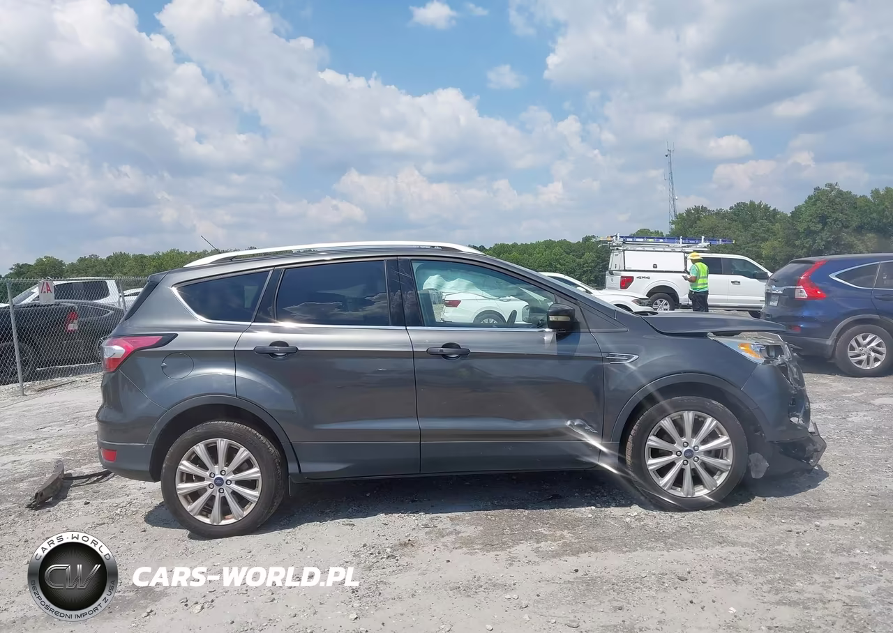 2017 Ford Escape Titanium VIN:1FMCU0JD9HUD06679 - 13