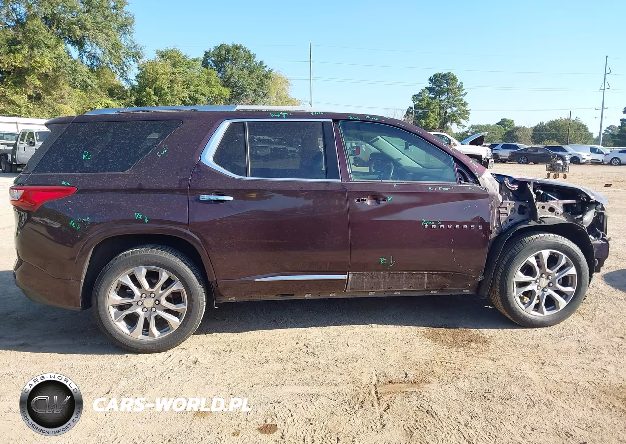 2018 Chevrolet Traverse Premier VIN:1GNERKKW0JJ112714 - 18