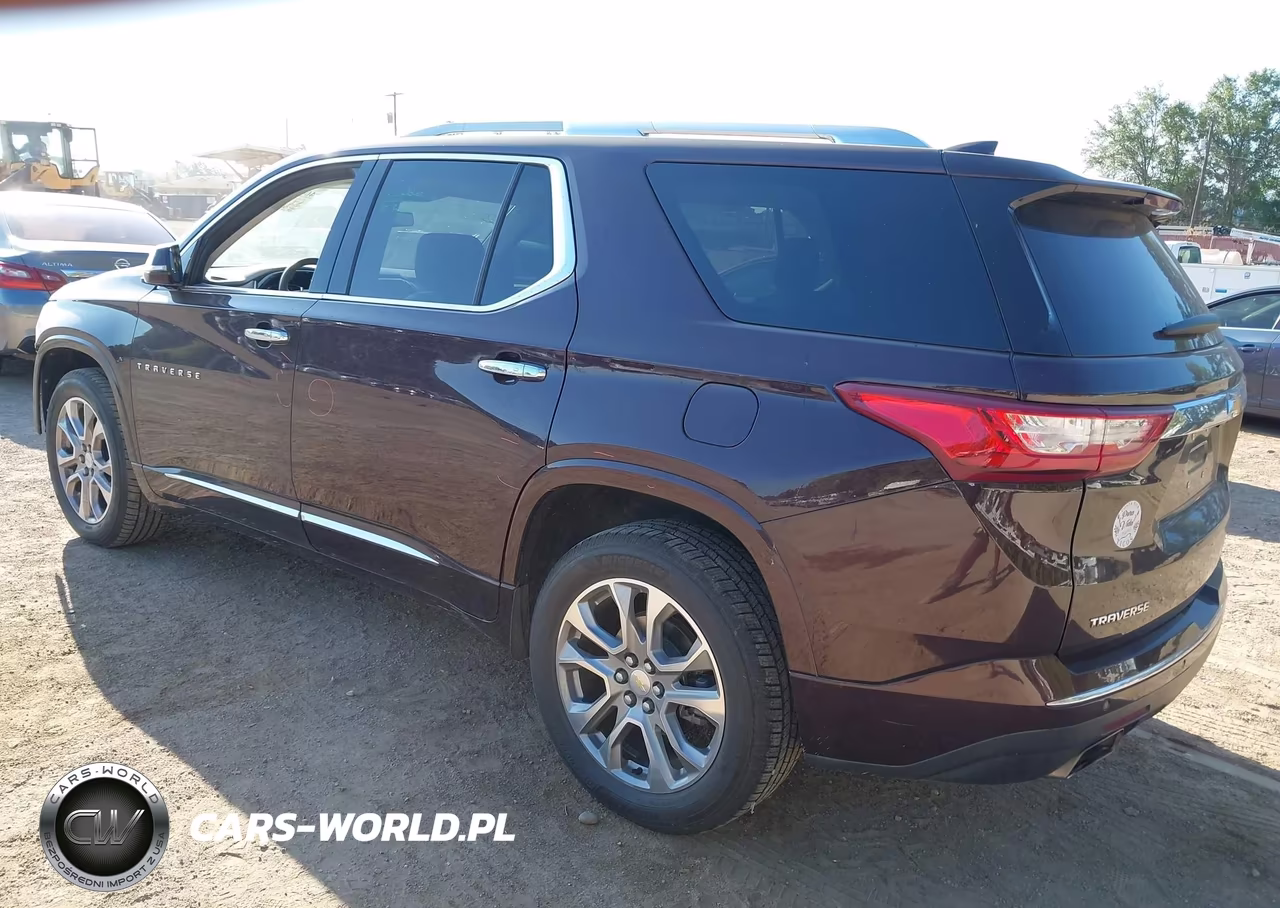 2018 Chevrolet Traverse Premier VIN:1GNERKKW0JJ112714 - 3