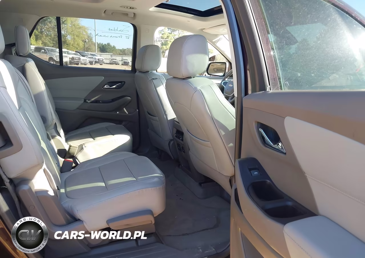 2018 Chevrolet Traverse Premier VIN:1GNERKKW0JJ112714 - 8