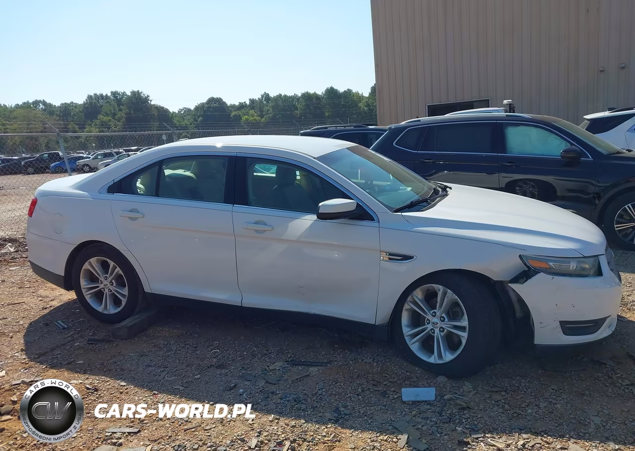 2013 Ford Taurus Sel VIN:1FAHP2E84DG158921 - 13