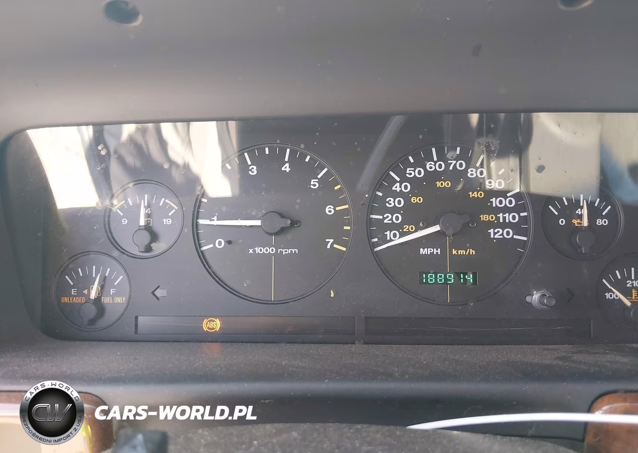 1998 Jeep Grand Cherokee Laredo VIN:1J4GZ58S5WC131403 - 7