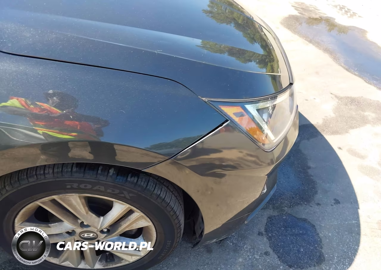 2020 Hyundai Elantra Sel VIN:5NPD84LF3LH625310 - 17