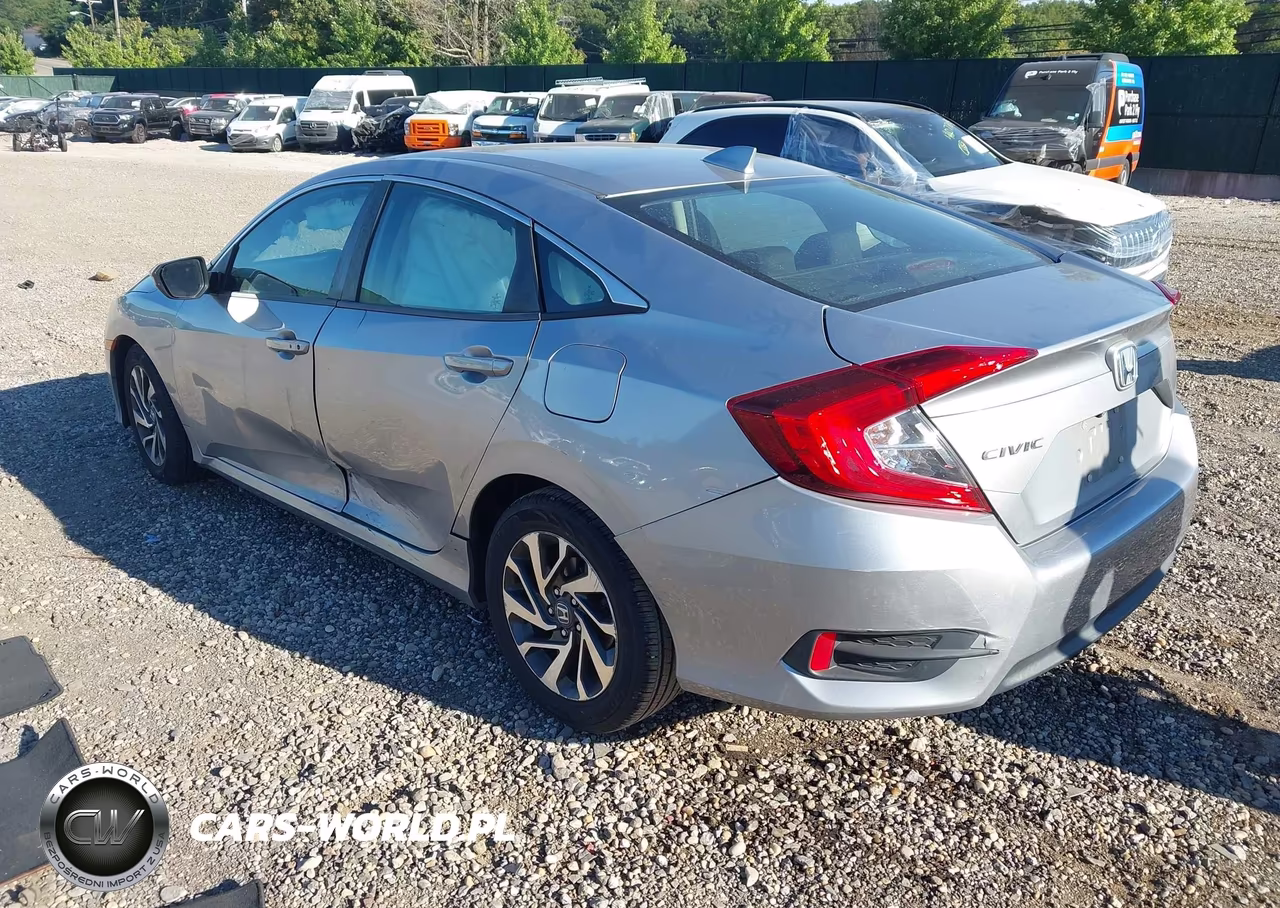 2017 Honda Civic Ex VIN:19XFC2F88HE225876 - 3
