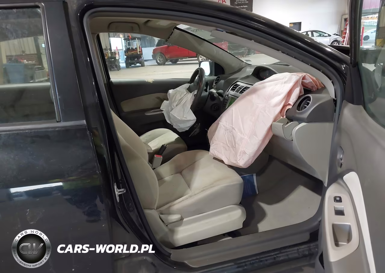 2010 Toyota Yaris VIN:JTDBT4K31A4076836 - 5