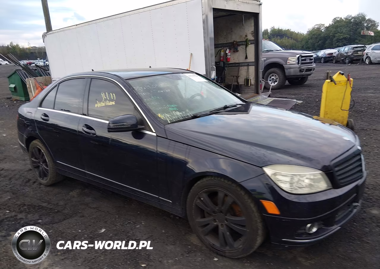 2011 Mercedes-Benz C 300 Luxury 4Matic-Sport 4Matic